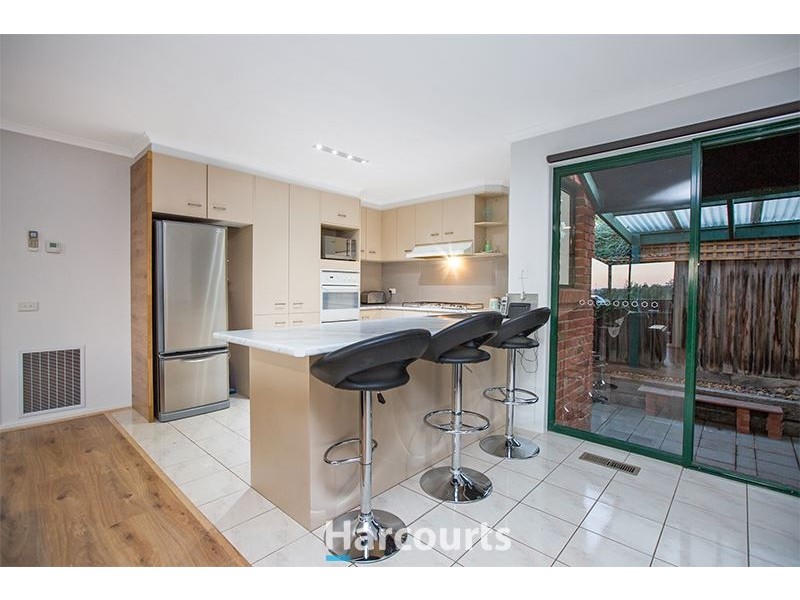 27 Union Avenue, Pakenham VIC 3810