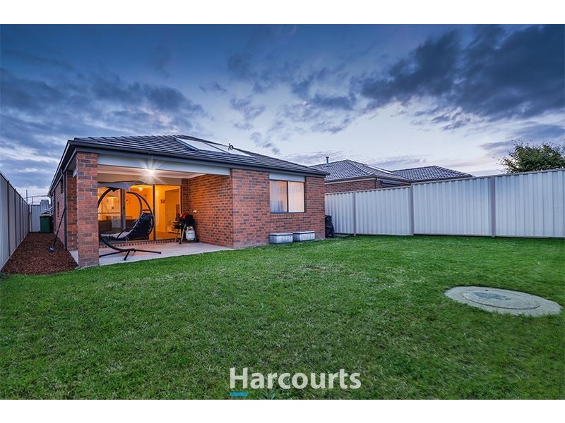 44 Victory Drive, Pakenham VIC 3810