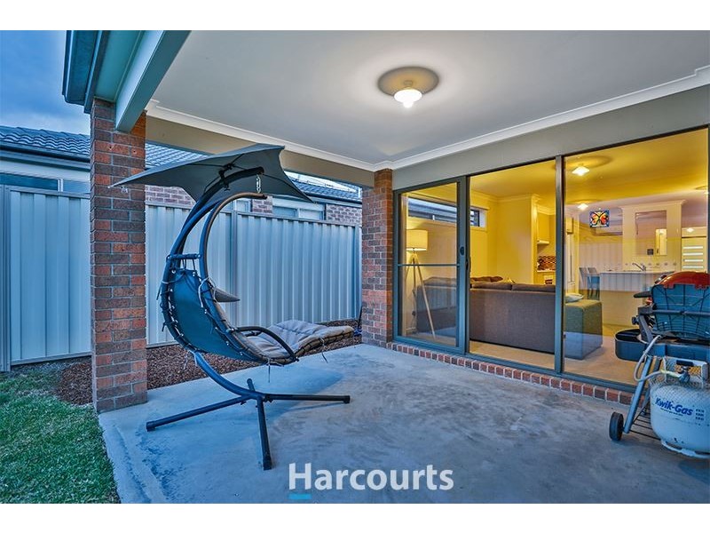 44 Victory Drive, Pakenham VIC 3810