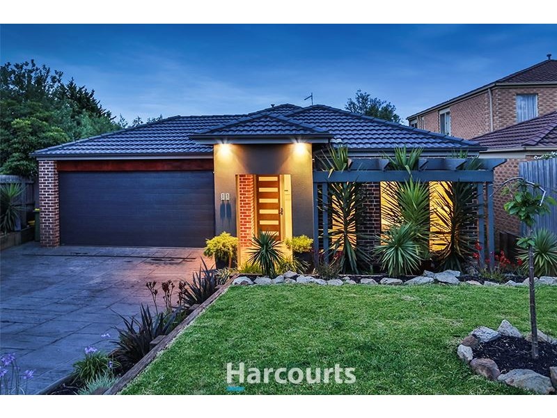 13 Ralron Court, Pakenham VIC 3810