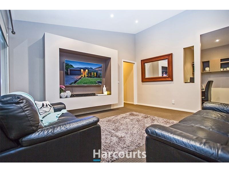 13 Ralron Court, Pakenham VIC 3810