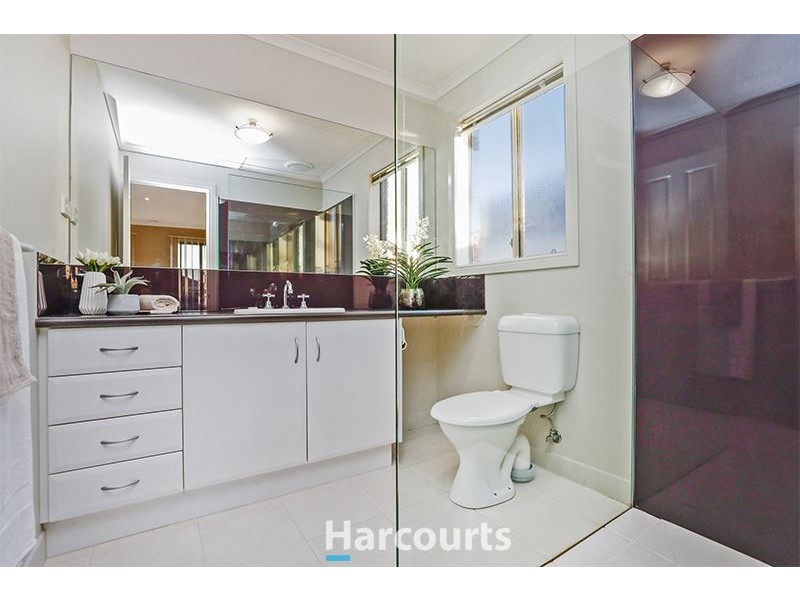 1 Barwon Drive, Pakenham VIC 3810