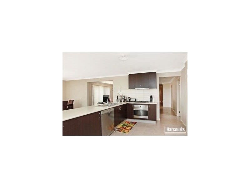 23 Manna Gum Drive, Pakenham VIC 3810