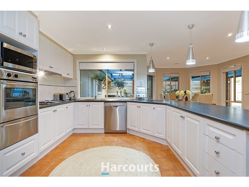 12 Tambo Court, Pakenham VIC 3810