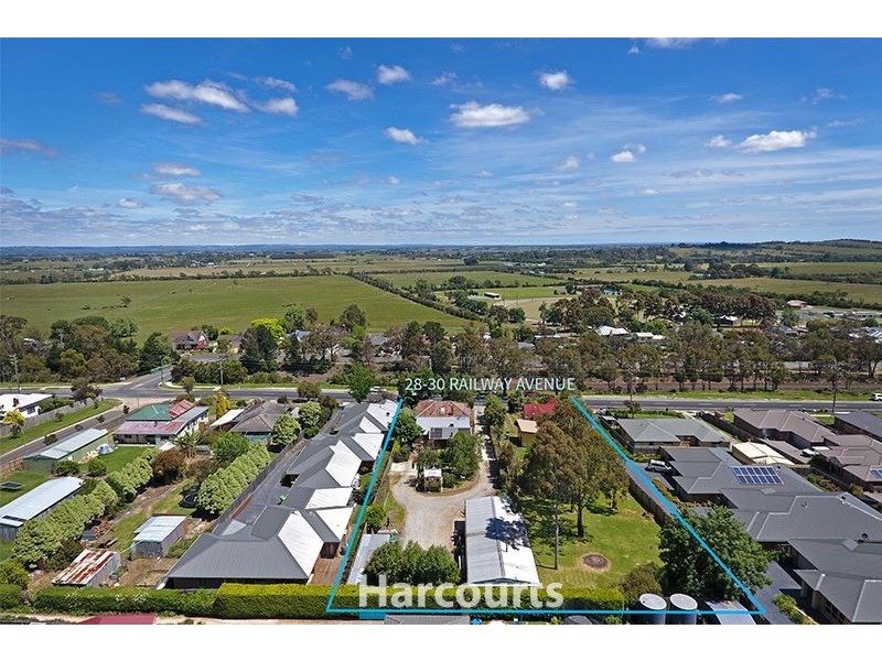 30 Railway Avenue, Garfield VIC 3814