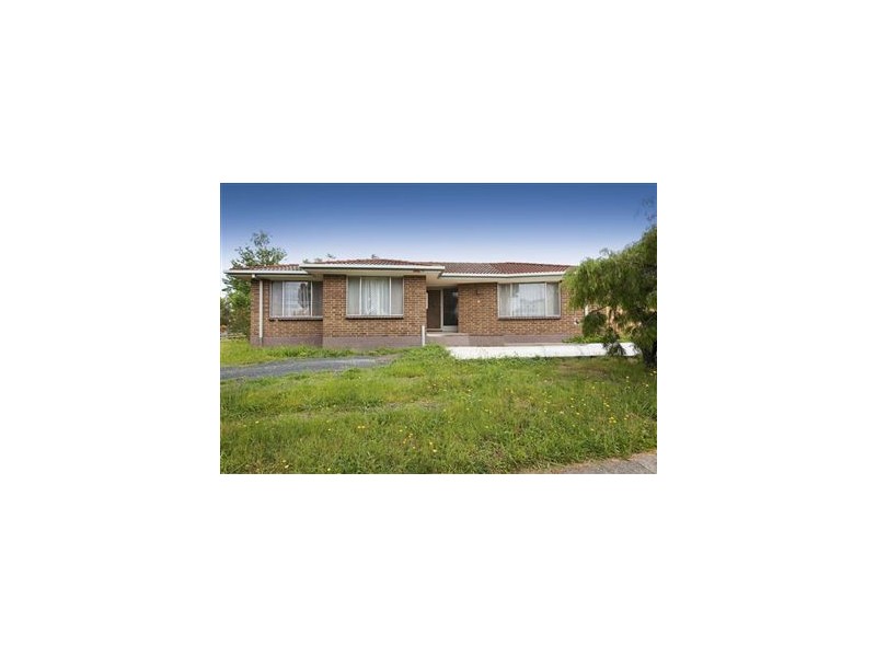 1/2 Leonard Court, Pakenham VIC 3810