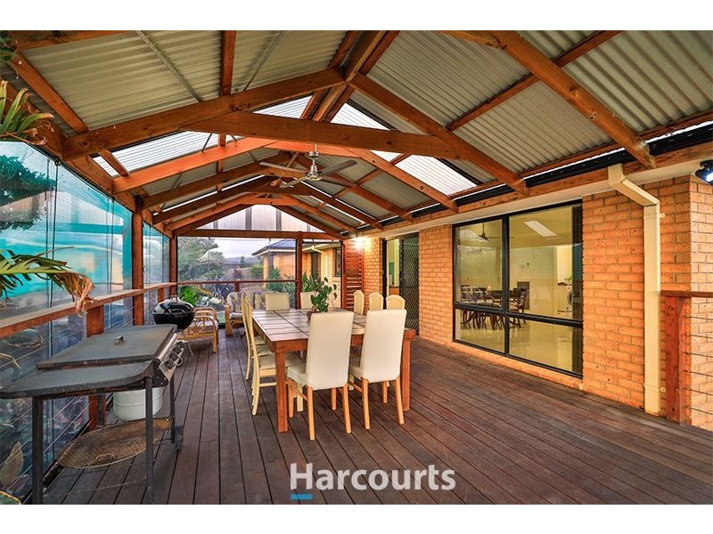 3 Snow Gum Court, Pakenham VIC 3810