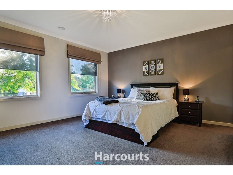 30 Hammerwood Green, Beaconsfield VIC 3807