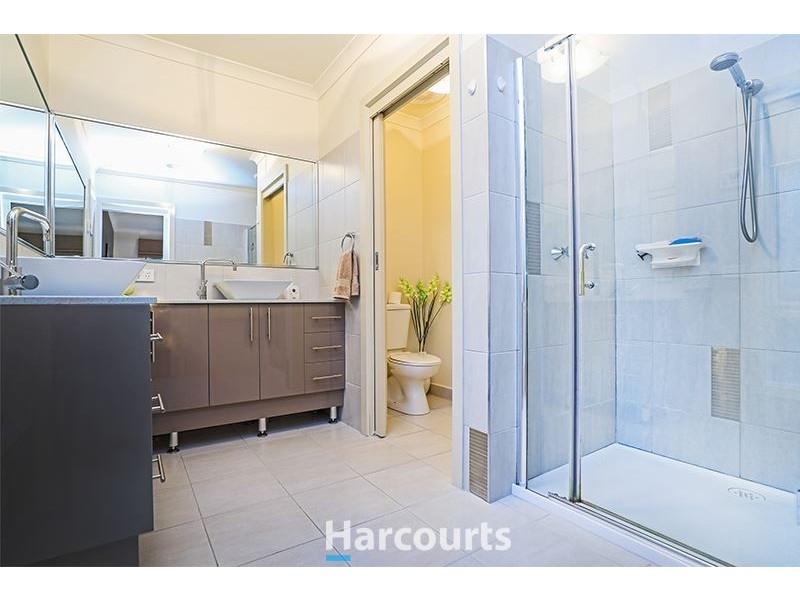 30 Hammerwood Green, Beaconsfield VIC 3807