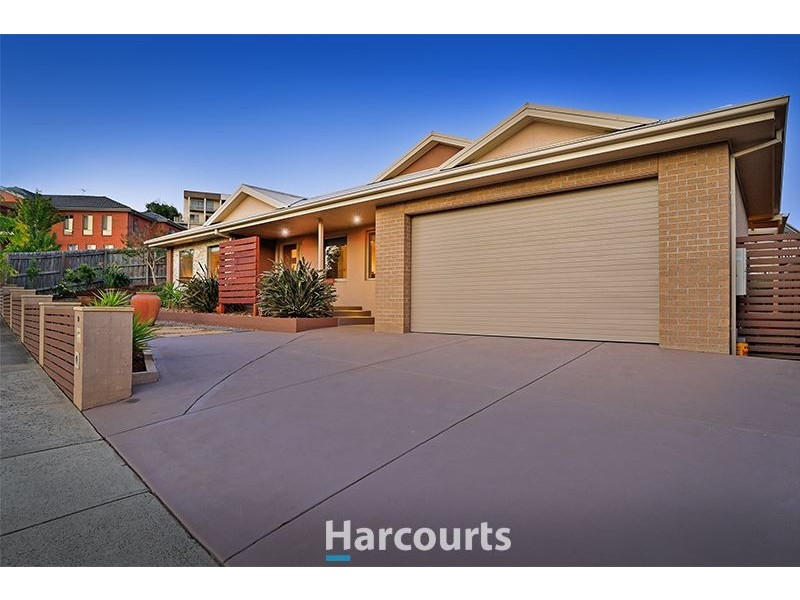 30 Hammerwood Green, Beaconsfield VIC 3807