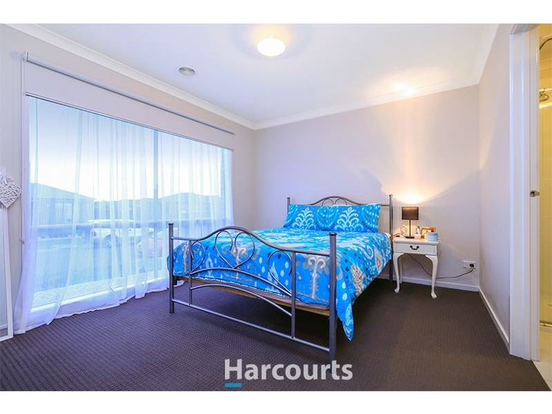 3 Pointer Drive, Pakenham VIC 3810