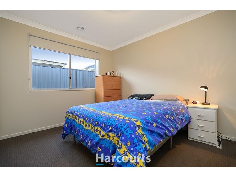 3 Pointer Drive, Pakenham VIC 3810