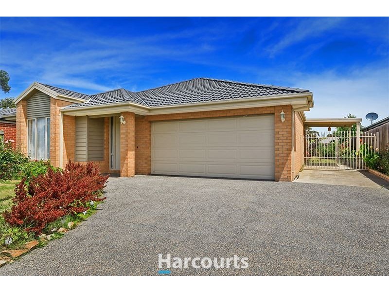 14 Caitlin Drive, Pakenham VIC 3810