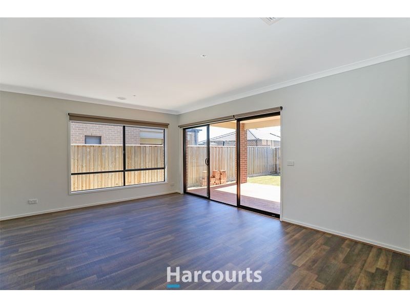 15 Saffron Avenue, Officer VIC 3809