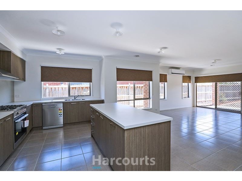 61 Gallery Way, Pakenham VIC 3810
