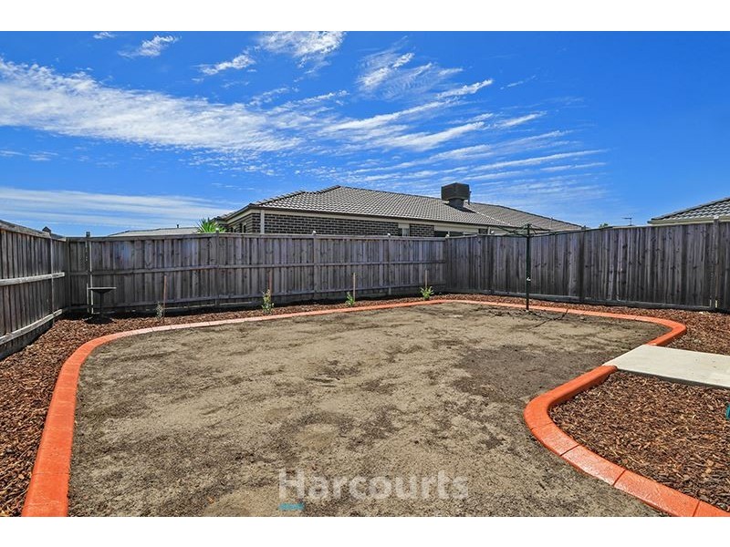 61 Gallery Way, Pakenham VIC 3810