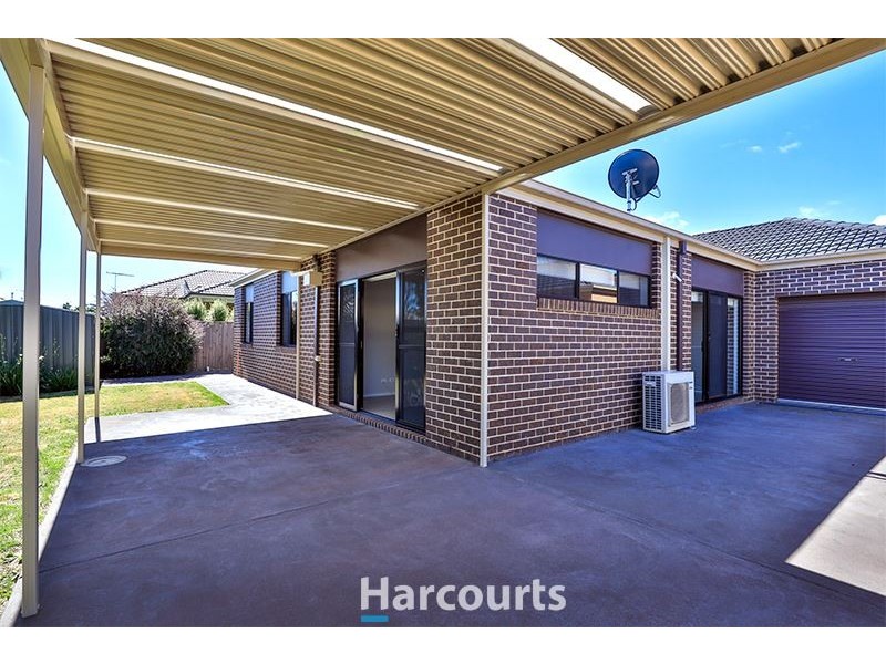 88 Arena Parade, Officer VIC 3809