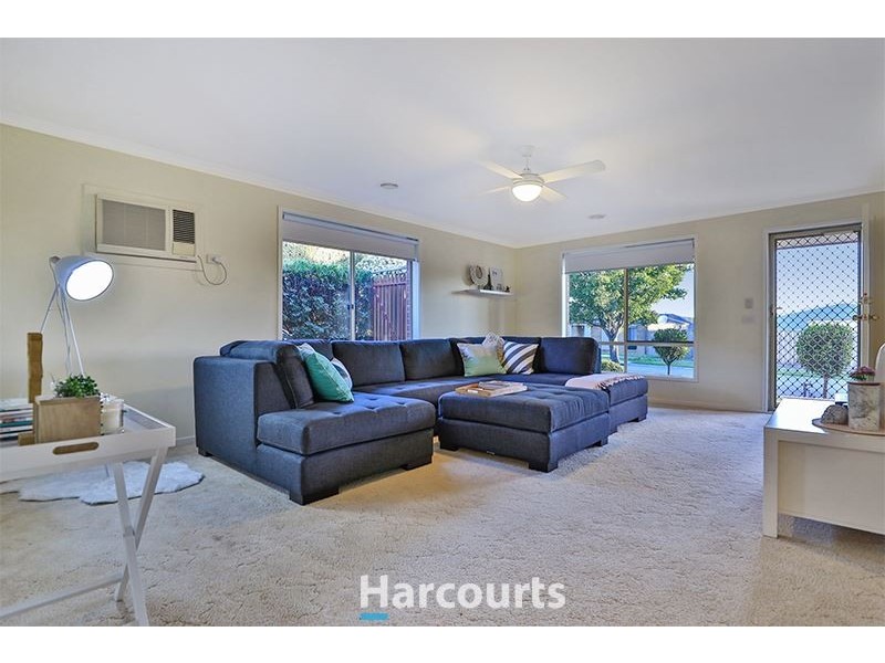 52 Ebony Drive, Pakenham VIC 3810