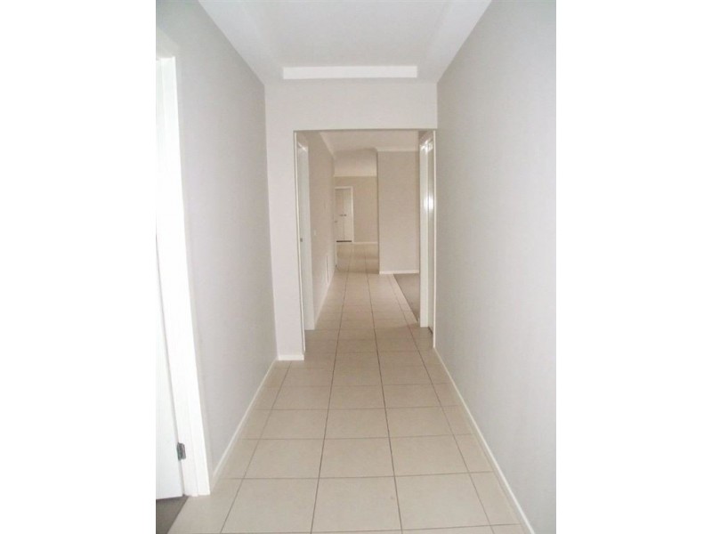 25 Everly Circuit, Pakenham VIC 3810