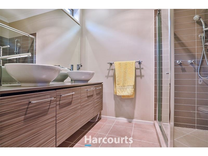 12 Bailey Place, Pakenham VIC 3810