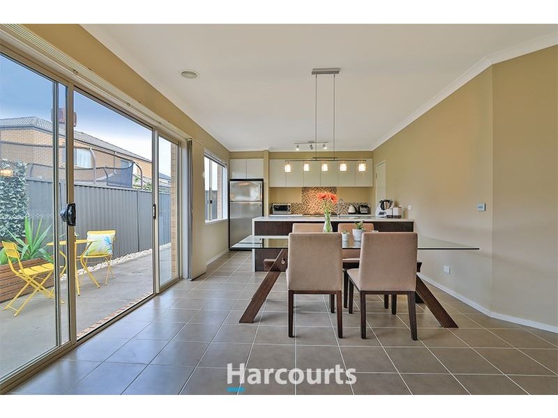 12 Bailey Place, Pakenham VIC 3810