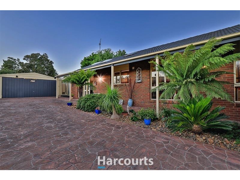 47 Ahern Road, Pakenham VIC 3810