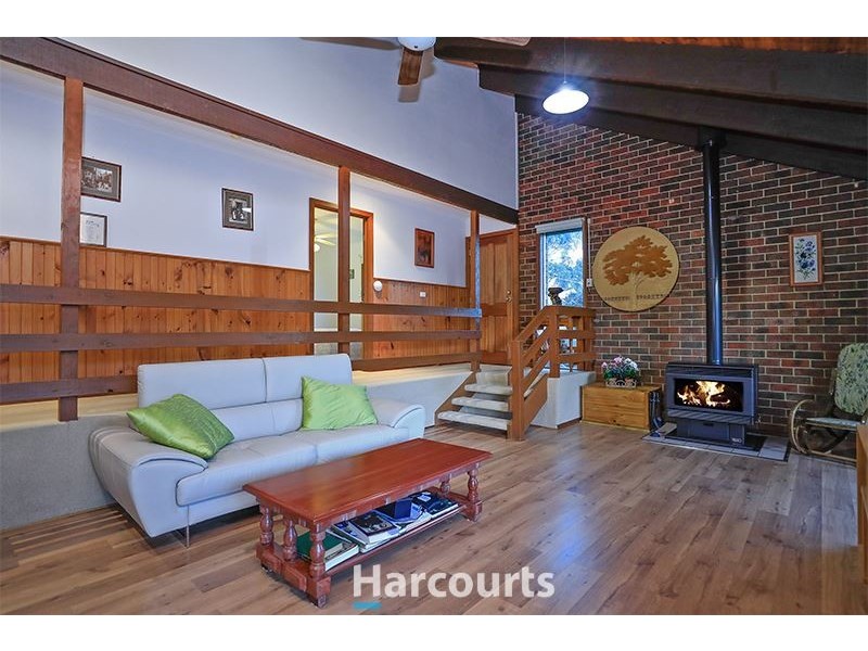 47 Ahern Road, Pakenham VIC 3810