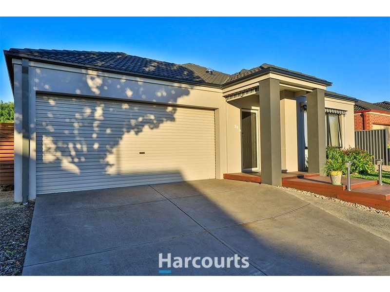 34 Britton Drive, Pakenham VIC 3810