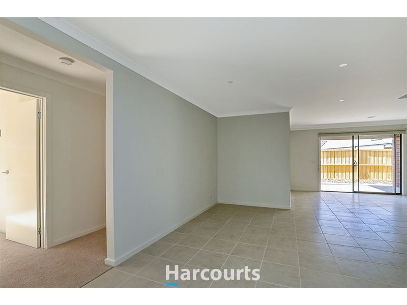 91 Lineham Drive, Cranbourne VIC 3977