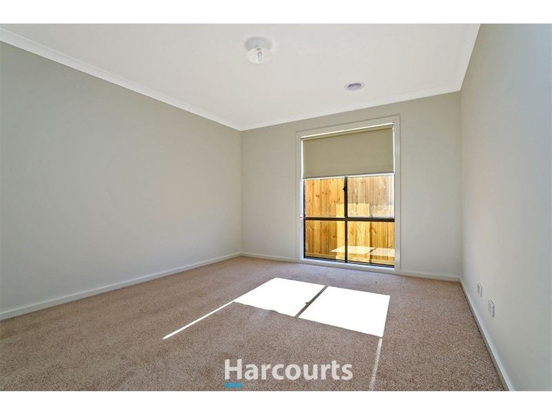 91 Lineham Drive, Cranbourne VIC 3977