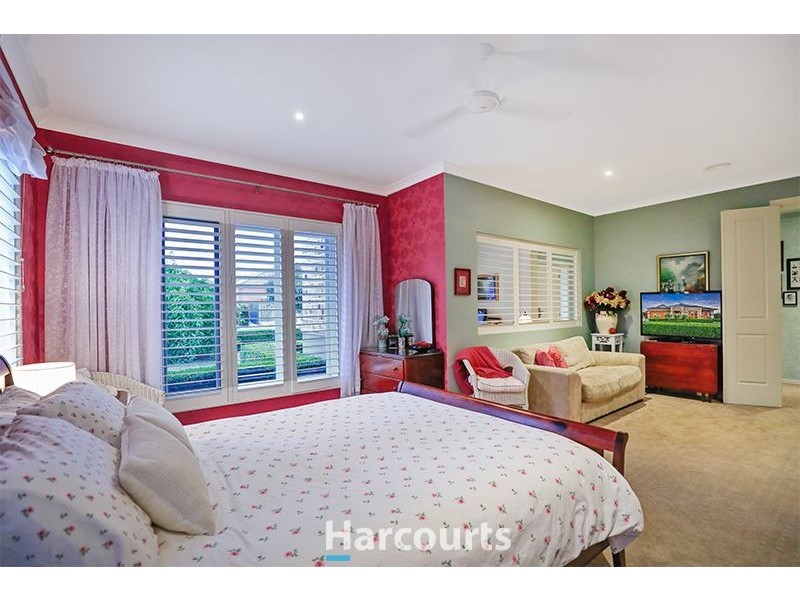 2 Sundew Crescent, Pakenham VIC 3810