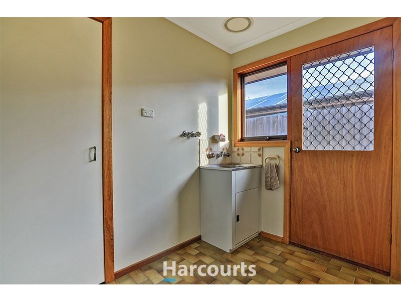 11 Diane Close, Pakenham VIC 3810