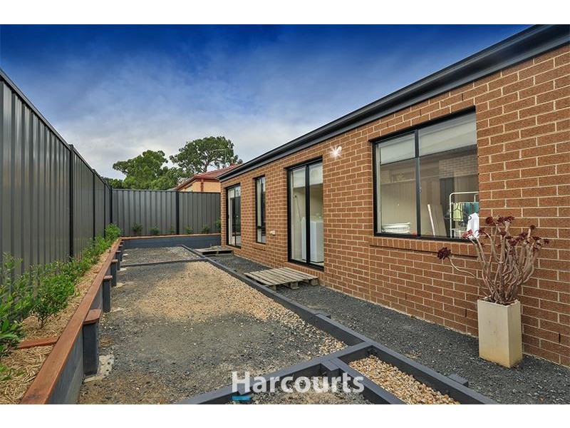 15 Pointer Drive, Pakenham VIC 3810