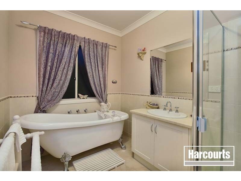 7 Shearers Court, Pakenham VIC 3810