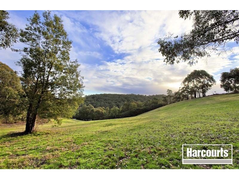 140 Mann Road, Pakenham Upper VIC 3810