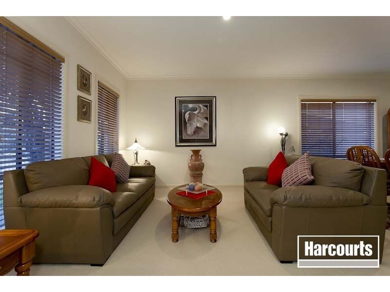 31 Buchan Green, Pakenham VIC 3810