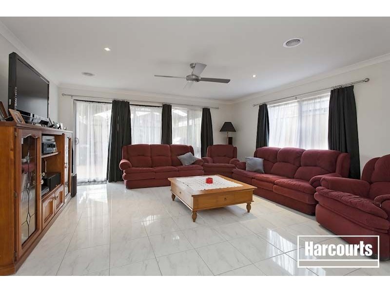 70 Tipperary Circuit, Pakenham VIC 3810