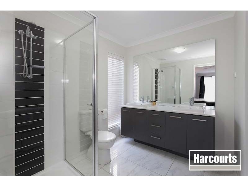 70 Tipperary Circuit, Pakenham VIC 3810