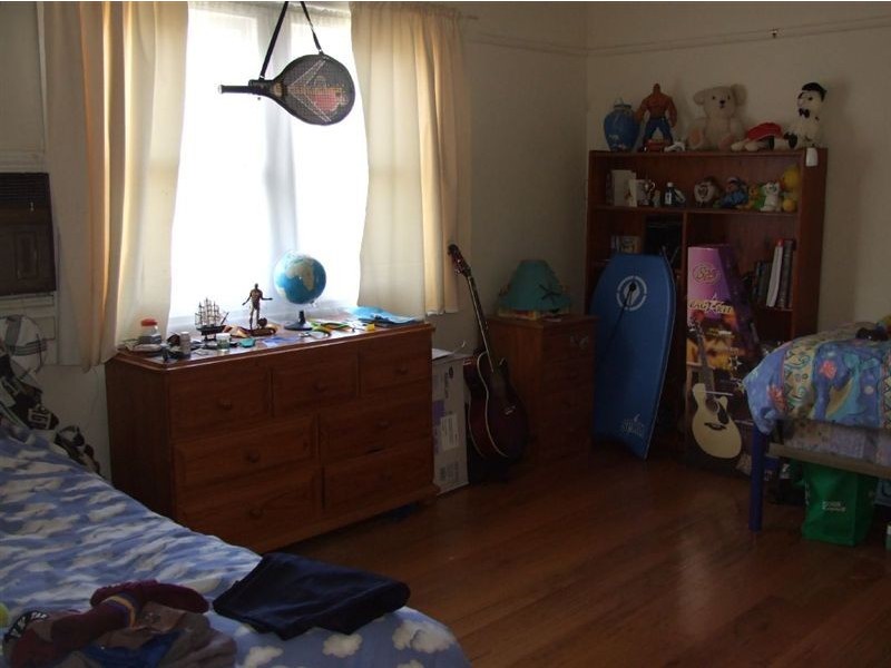 22 Thwaites Road, Pakenham VIC 3810