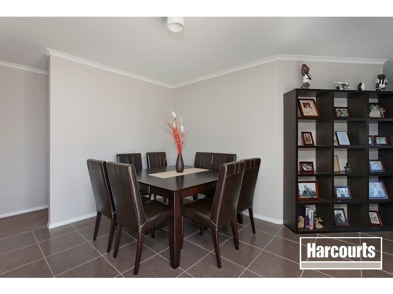 9 Mikasa Place, Pakenham VIC 3810