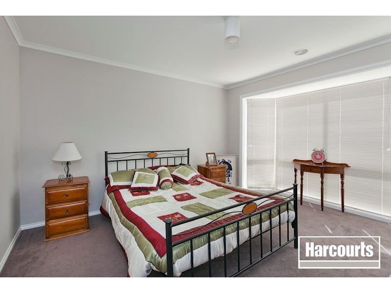 9 Mikasa Place, Pakenham VIC 3810