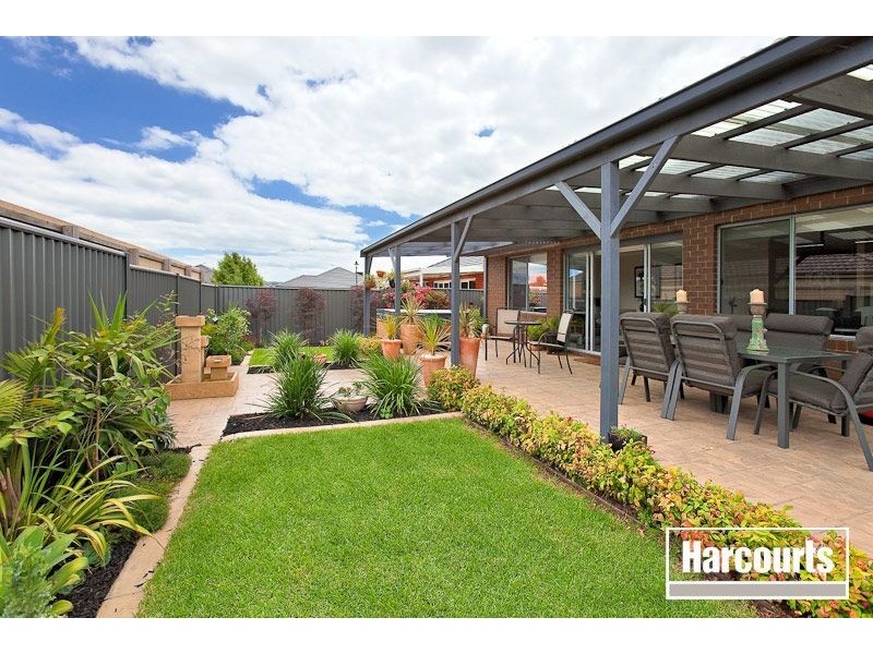 1 Britton Drive, Pakenham VIC 3810