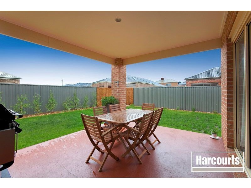 46 Everly Circuit, Pakenham VIC 3810