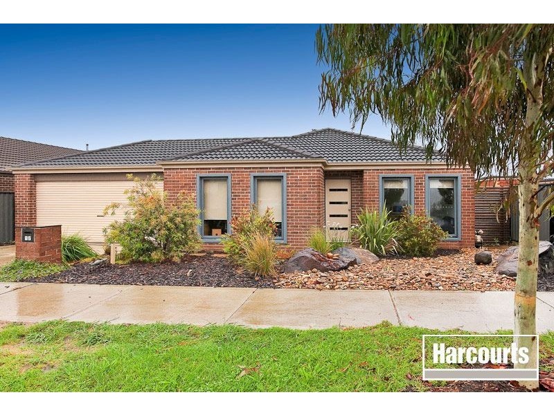 17 Killarney Crescent, Pakenham VIC 3810