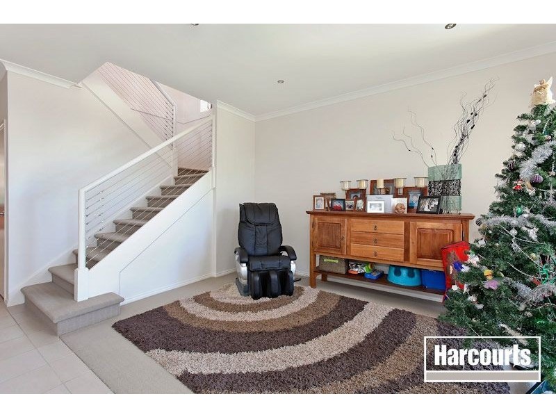 3 Joseph Banks Drive, Pakenham VIC 3810