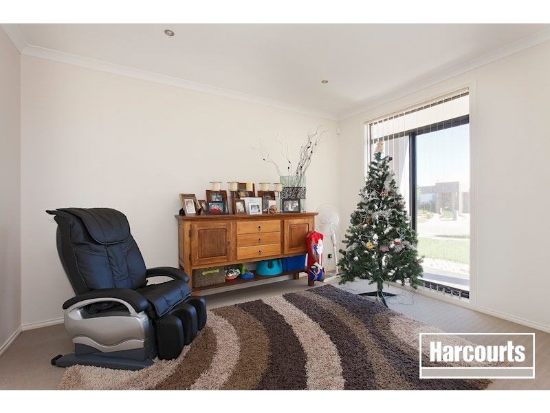 3 Joseph Banks Drive, Pakenham VIC 3810