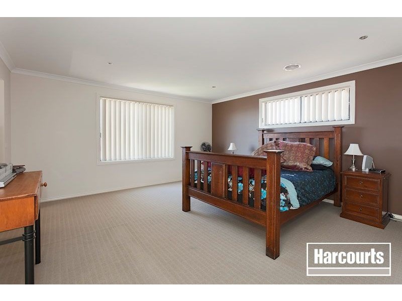 3 Joseph Banks Drive, Pakenham VIC 3810