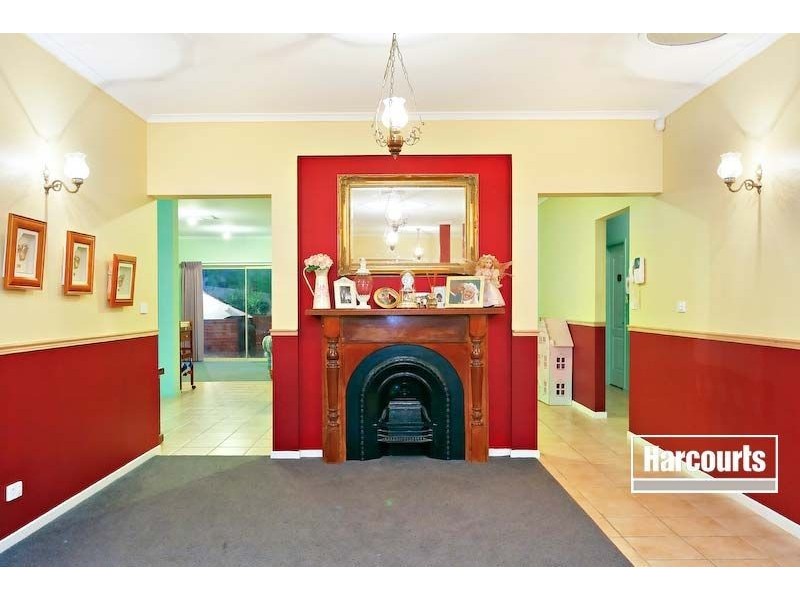 8 Kristina court, Pakenham VIC 3810