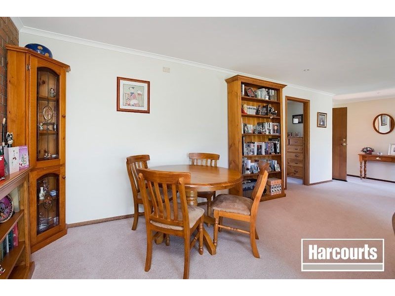 9 Fairway Court, Pakenham VIC 3810