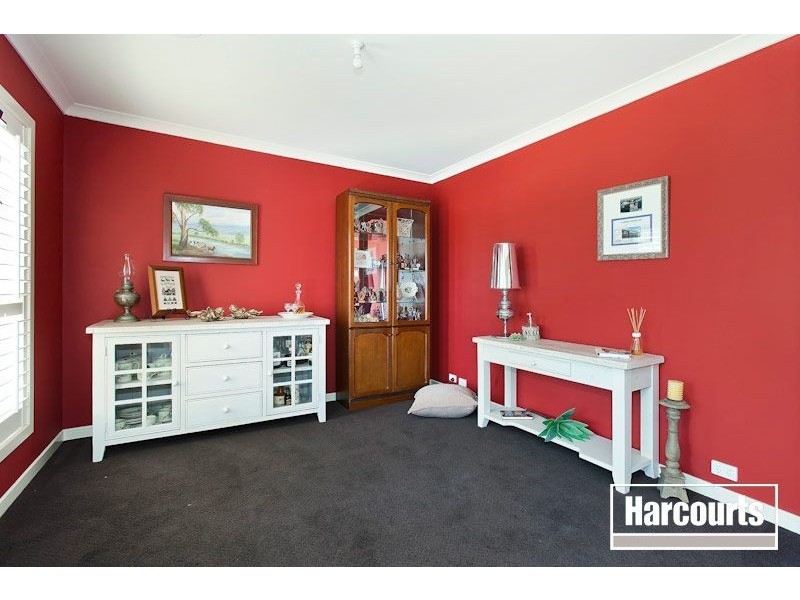 22 Kilburn Place, Pakenham VIC 3810